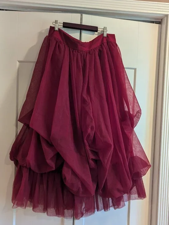 NWT Cider Voluminous Mesh Mid Rise Ruffle Tulle Maxi Skirt in Wine Size L - Picture 2 of 5
